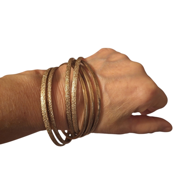 Elegant Gold Bangle Bracelet Set 7 Intertwined Pieces Diamond Cut Edgy Holiday - Picture 2 of 6